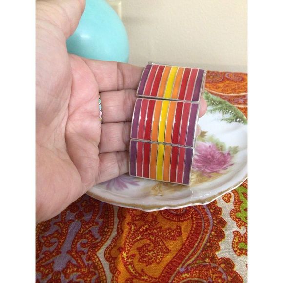 Vintage Enamel Pride Bracelet Stretch Rainbow Chunky Metal ~ Excellent - Picture 9 of 11